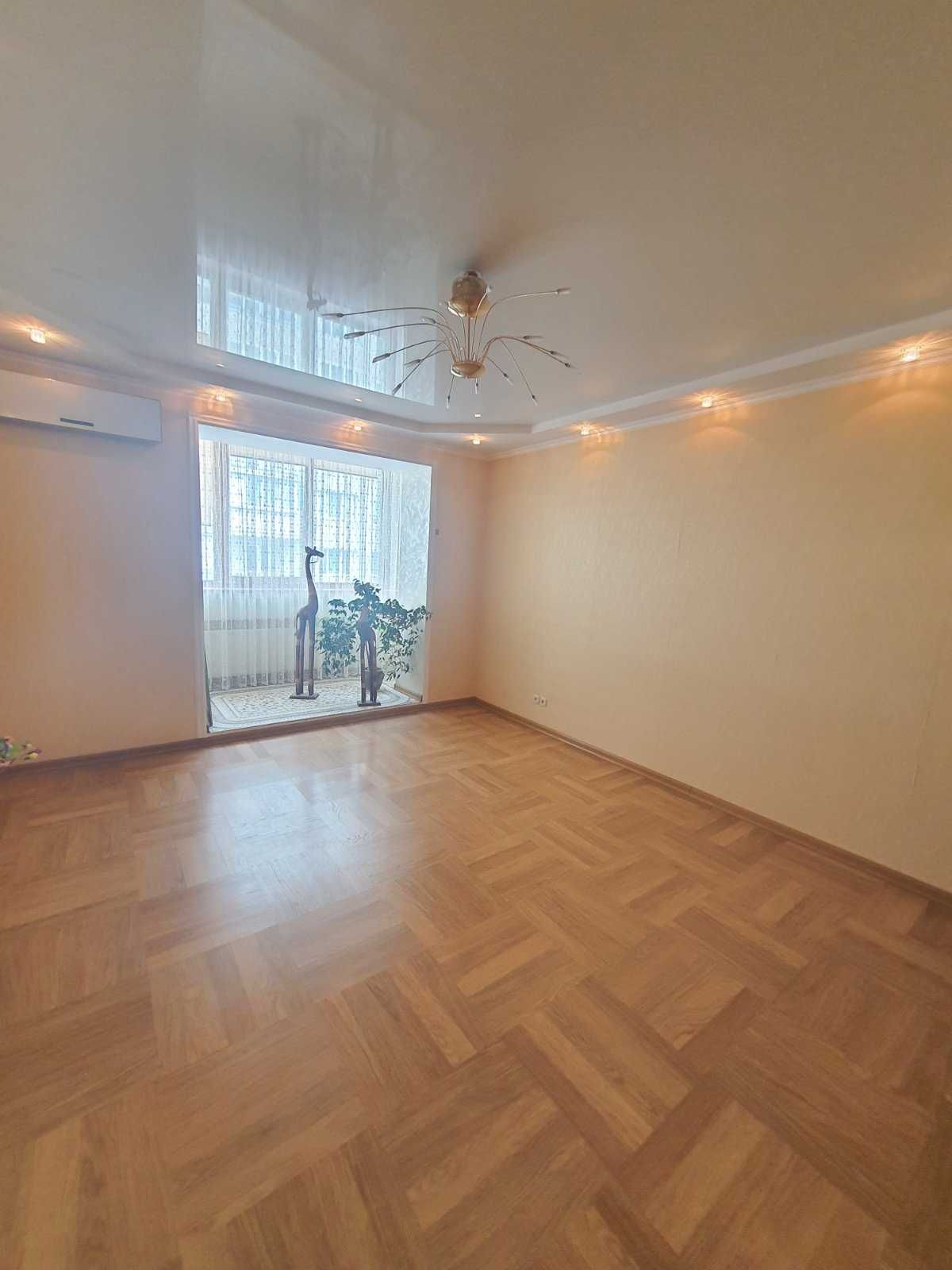 Продажа 2-х комн. 80 м. на Таирова . Костанди ЖК" Вернисаж".Программы!