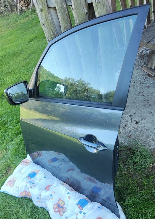 KIA VENGA drzwi lewy przód + lusterko kompletne oryginalne kolor 9A