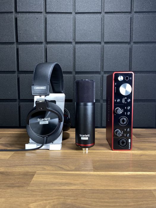 Focusrite Scarlett 2i2 Studio 3rd gen (Доставим курьером - БЕСПЛАТНО!)