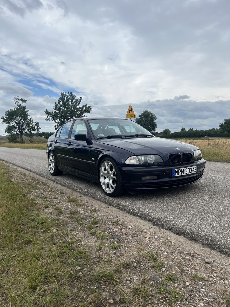 Bmw e46 3.5 V8 (drift kjs)