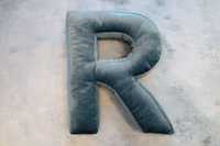 Poduszka literka litera R niebieska Poduszka dla dziecka