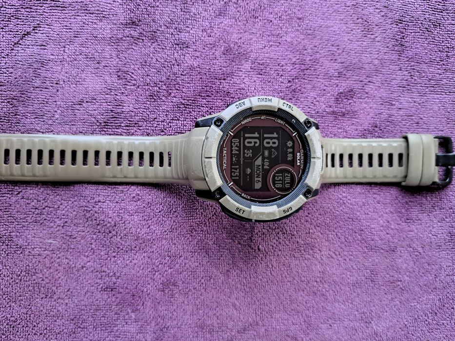 Garmin instinct 2X Tactical Solar годинник