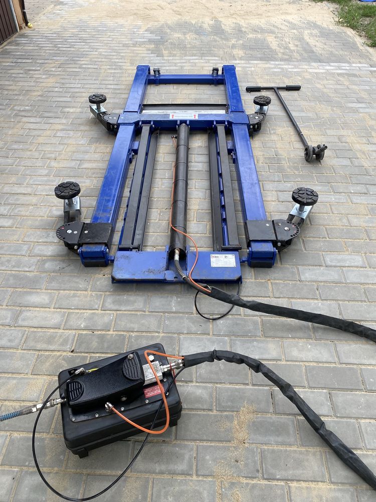 Podnosnik warsztatowy hydrauliczny 2.5T