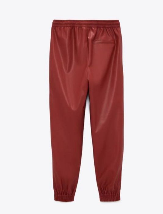 Неймовірні штани Zara