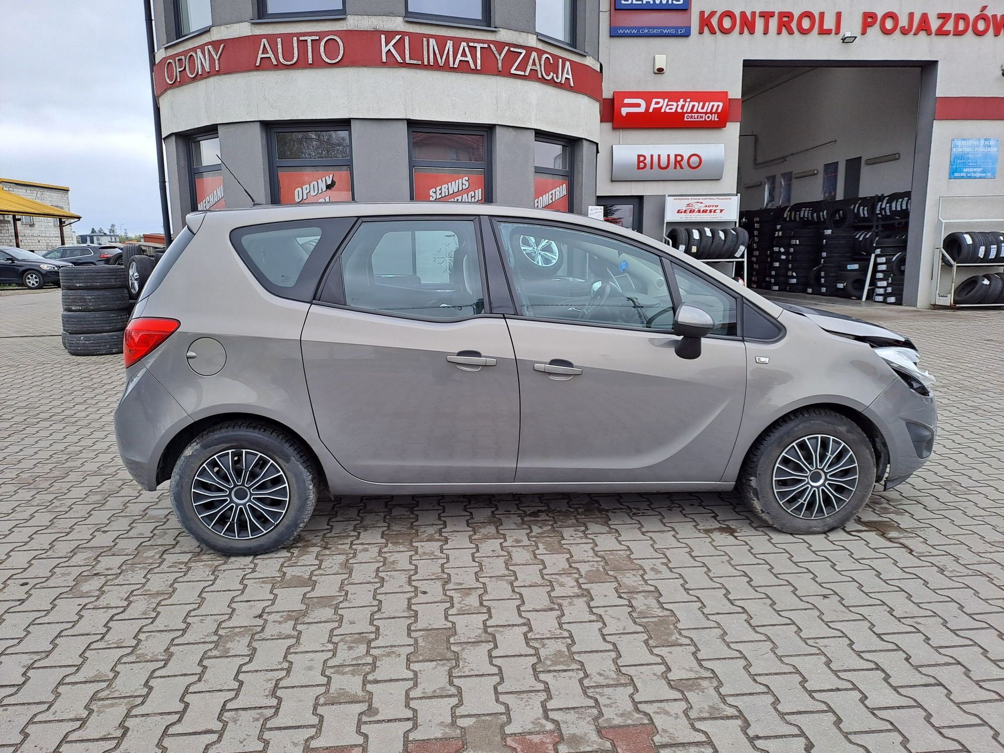 Opel Meriva 2011r.1,4 benzyna 16700zł