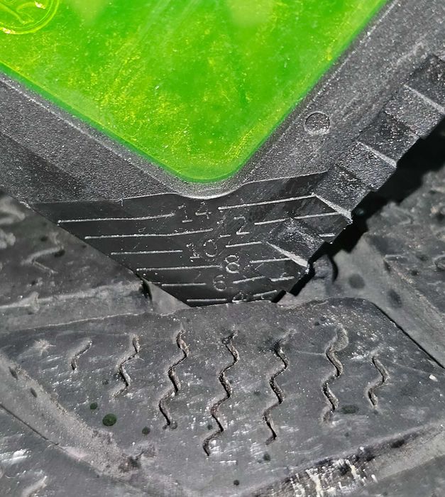 ЗИМОВІ ШИНИ 195/65 R15 б/в Dunlop SP Winter Sport 3D вироб Німеччина