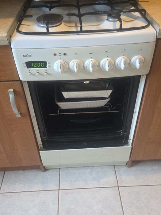 Kuchenne gazowa -elektryczna Amica