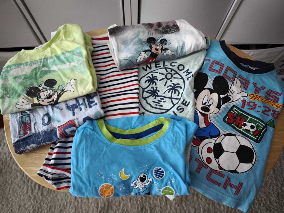 Roupa de menino 2 a 3 anos (37 peças ao todo)