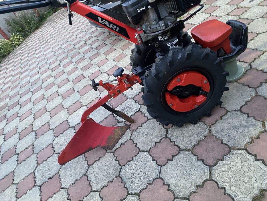 Мотоблок VARI бензиновий