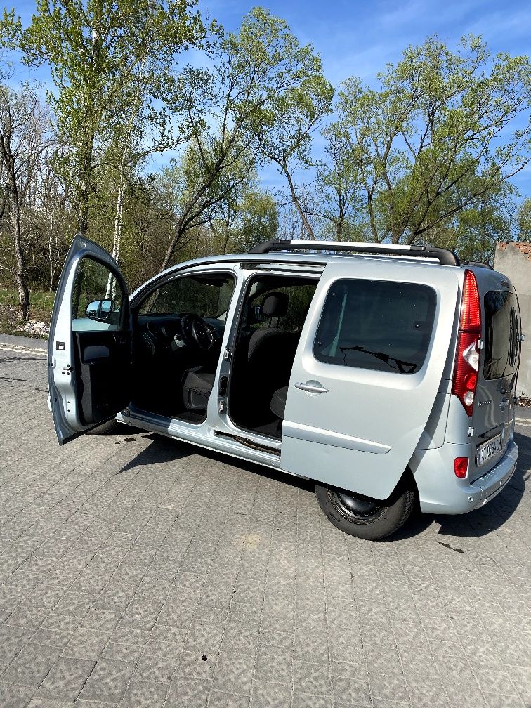 Продам Renault Kangoo 2013