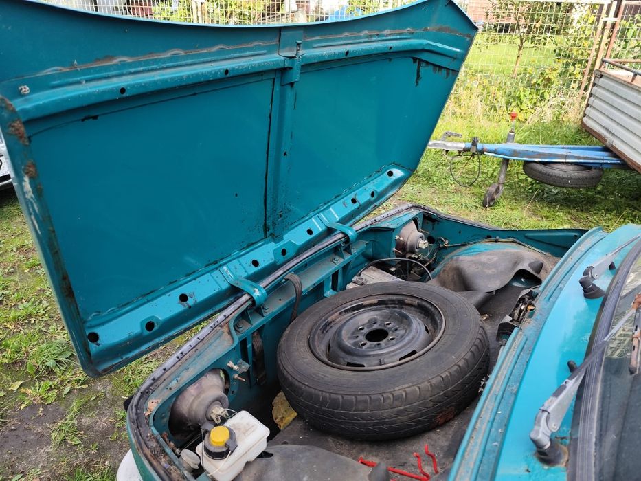 Fiat 126p Maluch na części