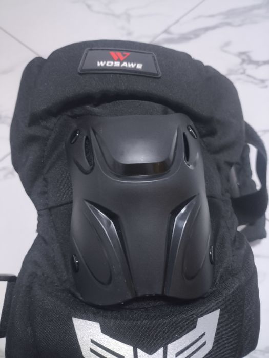 Продам мото-захист на коліна