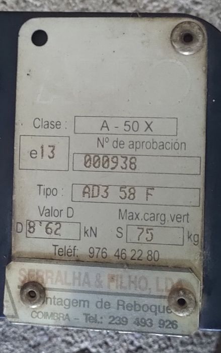 Engate de reboque + instalação elétrica