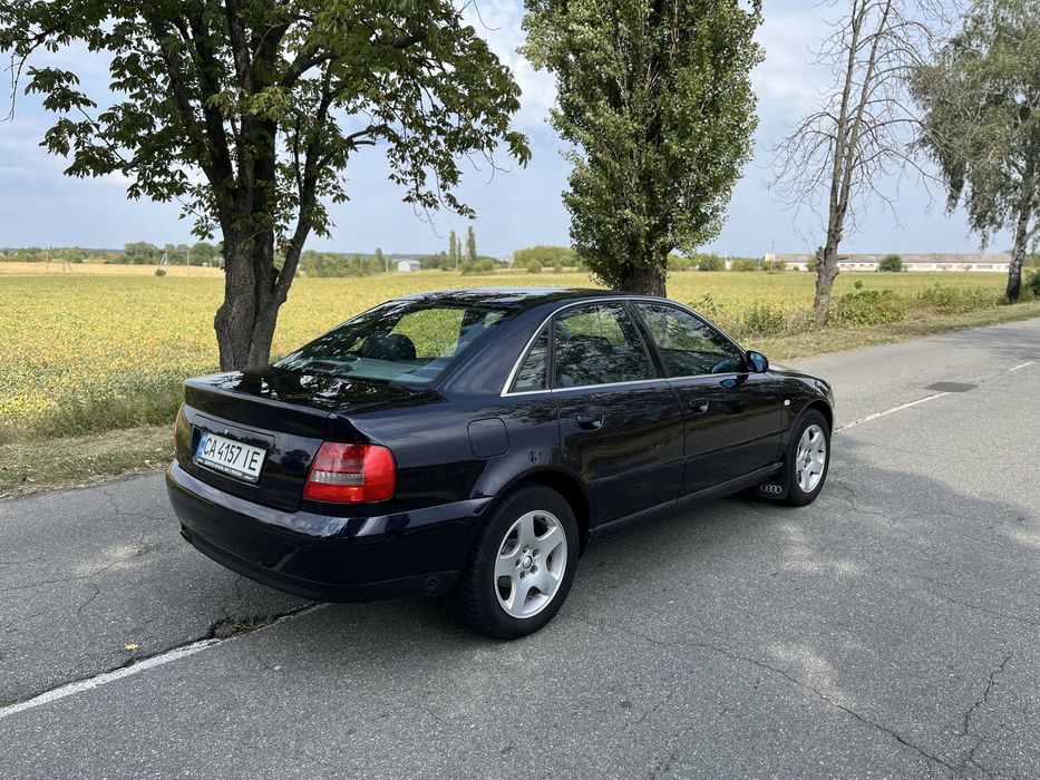 Audi a4 b5 1.6 газ бенз 2000р