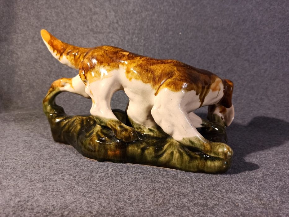 Duża Figurka Psa myśliwskiego z kaczką