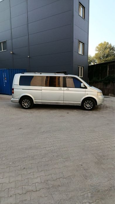 Volkswagen T5 2.5 Long