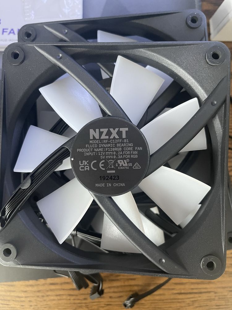 Nzxt F120 RGB core