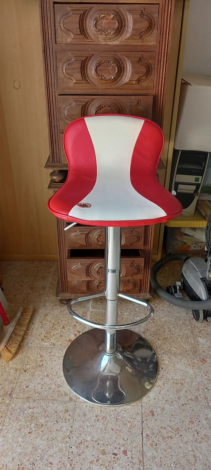 Banco ajustável Conforama