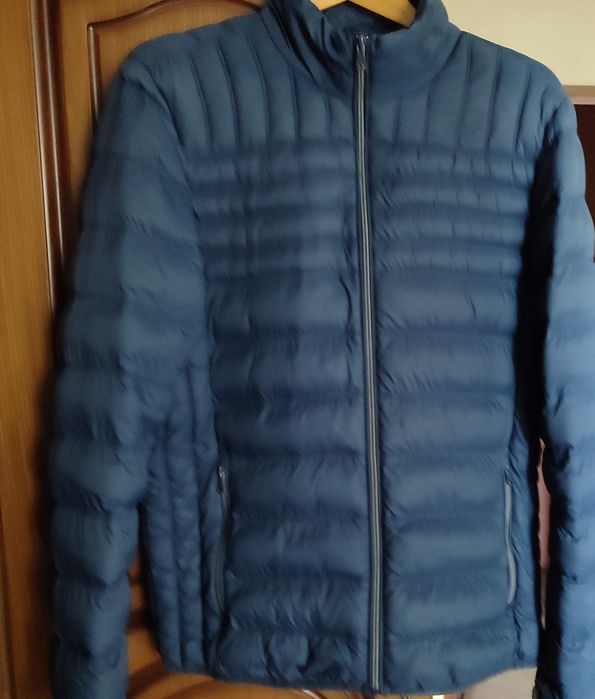 Стильна чоловіча куртка