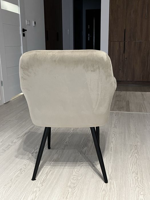 Krzeslo welurowe LOFT