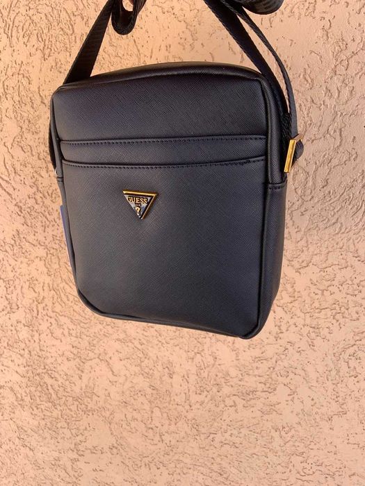 Сумка мужская Guess Сумка Guess чоловіча Сумка ГЕС Розмір 23*20*6см