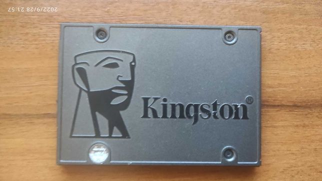 Твердотельный накопитель 240Gb Kingston SSD Now A400 2.5" НОВЫЙ