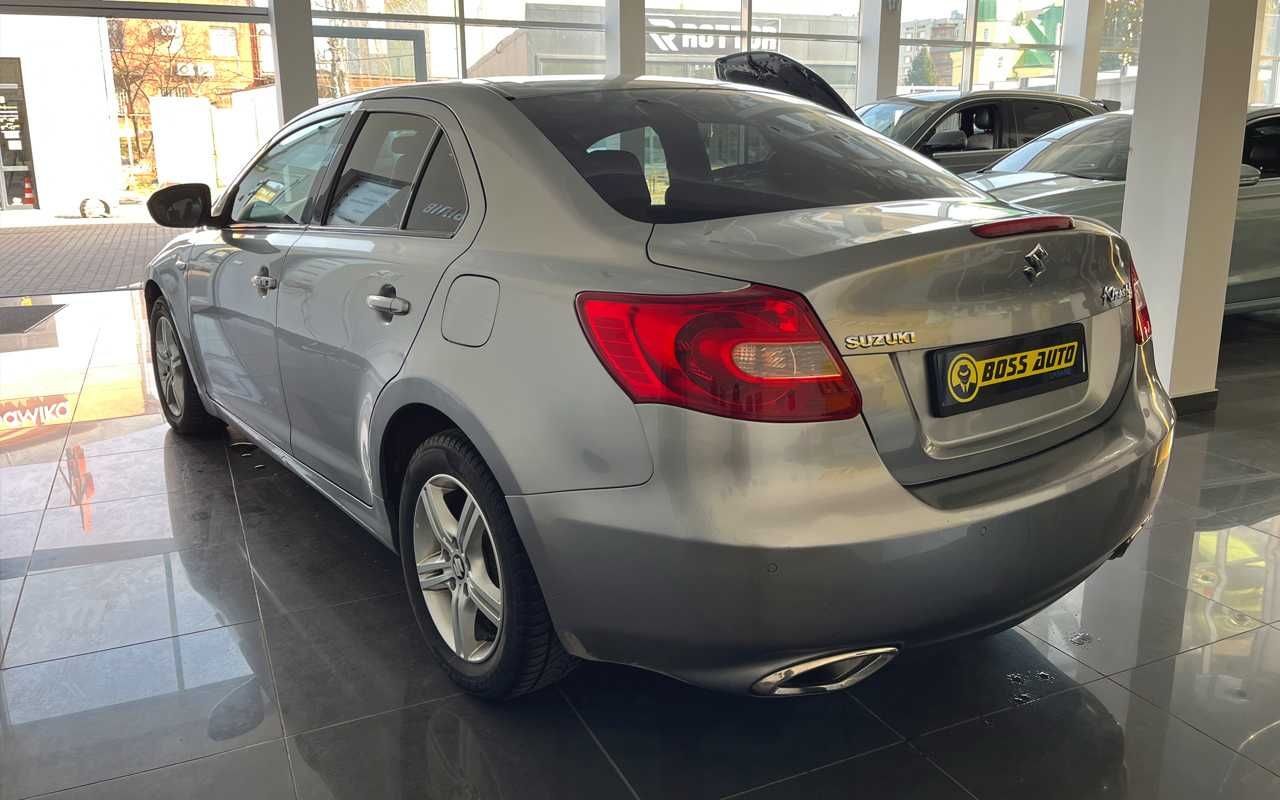 Suzuki Kizashi 2010