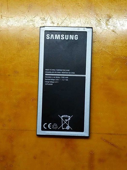 Деталі Samsung J710F