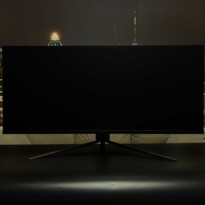 Игровой монитор MSI 40