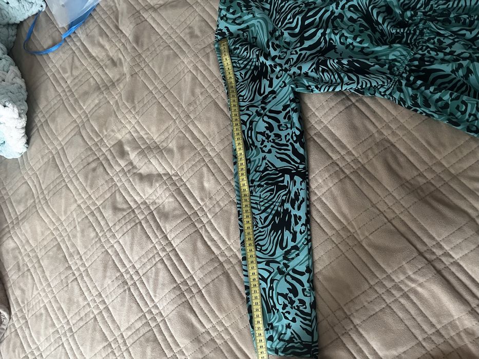 Сукня зелена з смужками 46 р