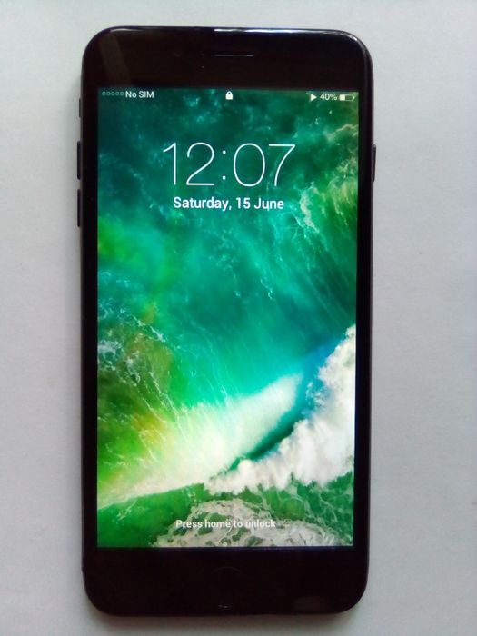 Айфон б/у Apple 7plus 32 Gb Neverlock.