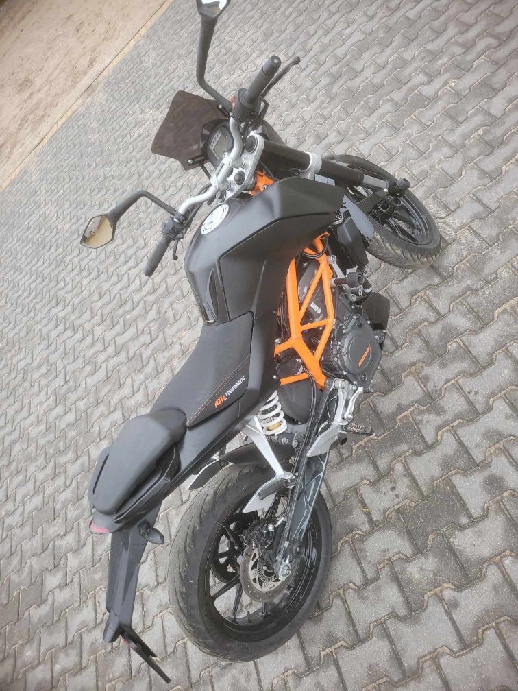 Sprzedam KTM Duke 390