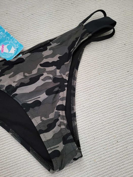 Majtki od bikini pełne strój kąpielowy moro M 38 Censored nowe