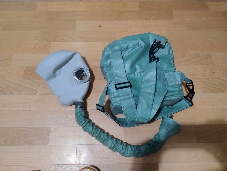 Продам обменяю противогаз