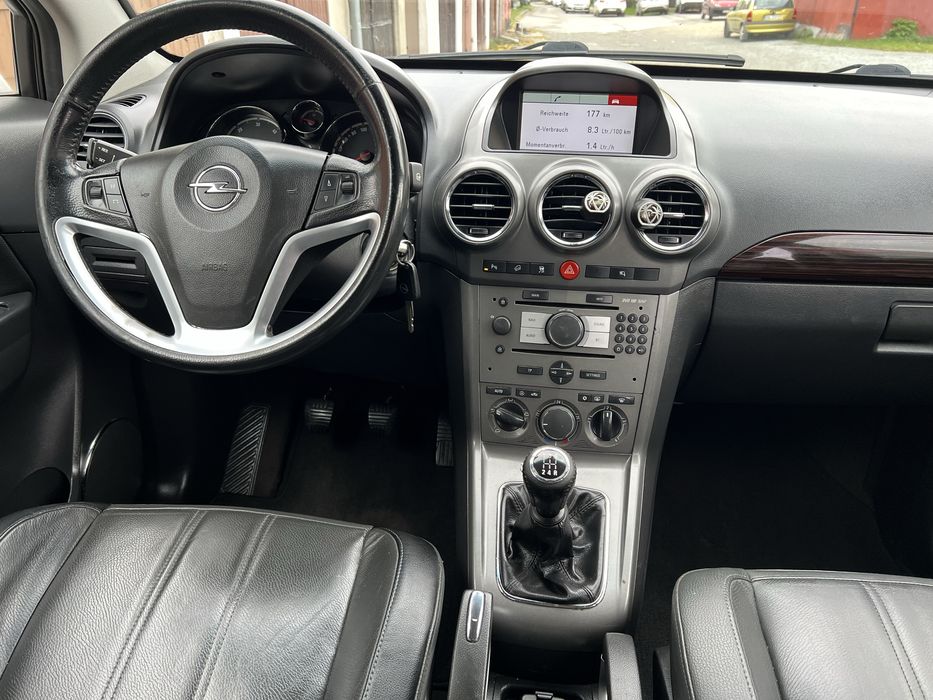 Opel Antara 4x4 Super stan.Bogata wersja.