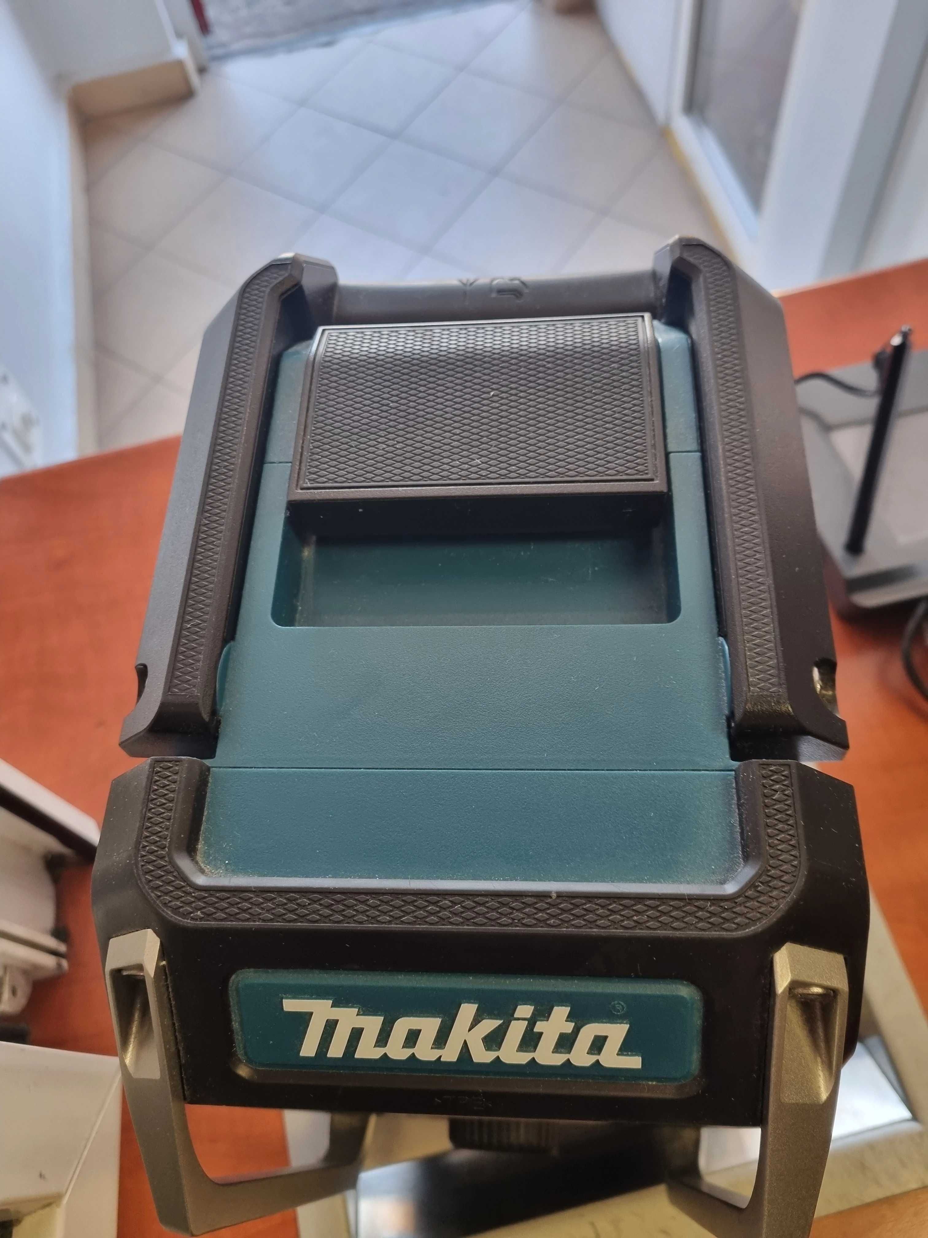 Radio budowalne Makita DMR114 super stan