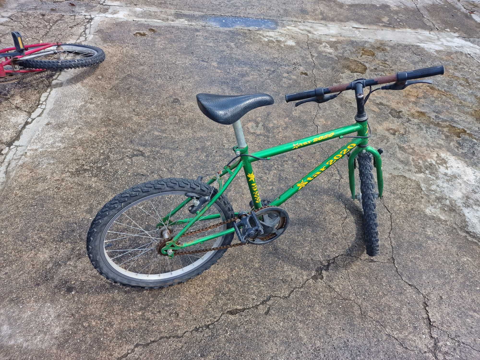 Bicicleta infantil usada