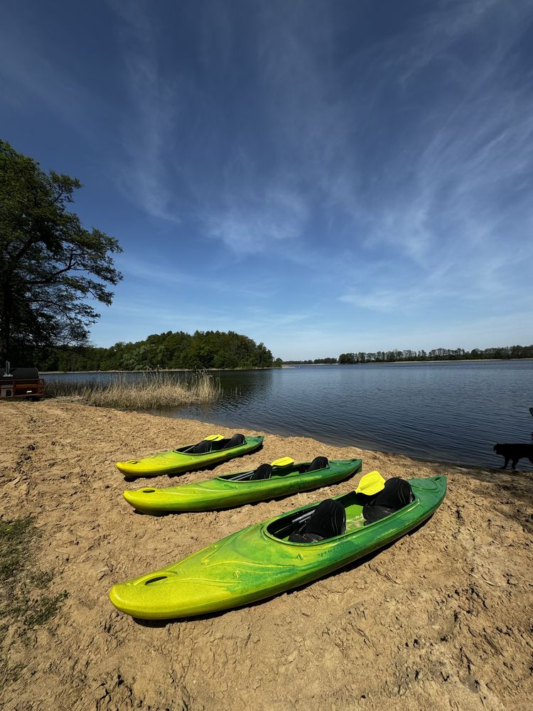 Domek dom nad jeziorem pomost plaża SAUNA jezioro mazury kajaki WINIEC