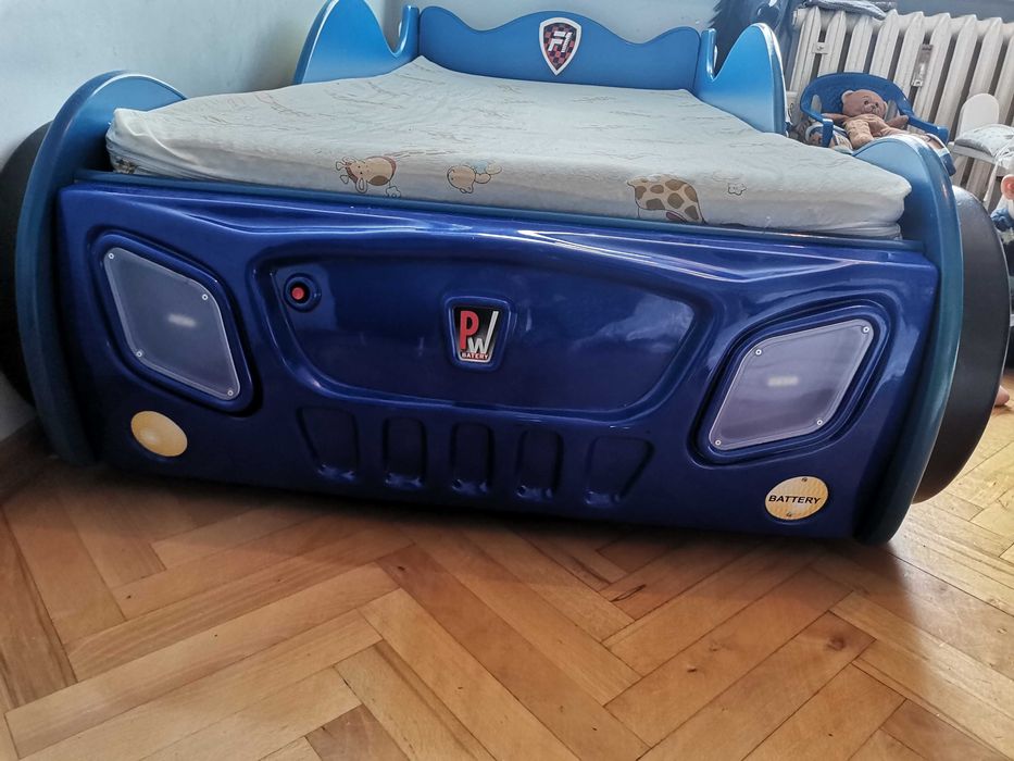 Łóżko auto dla chłopca