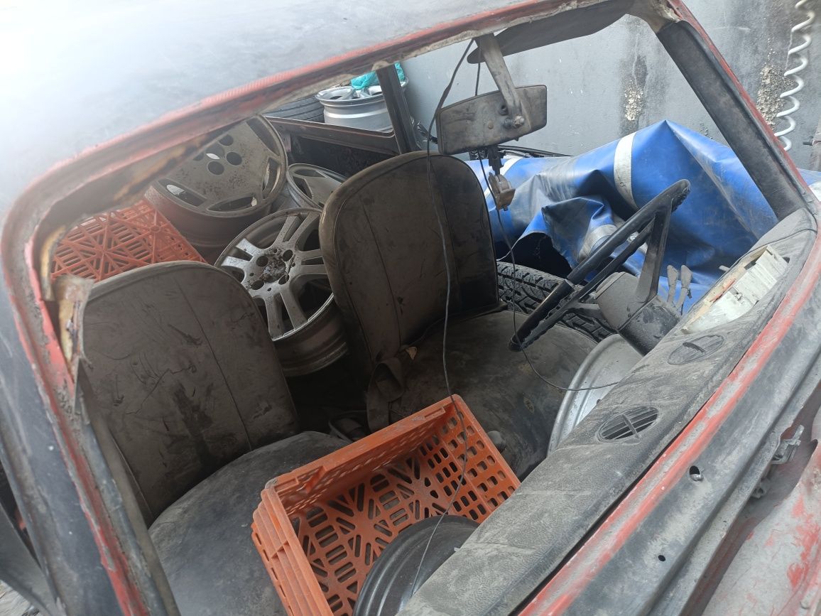 Fiat 850 para restauro