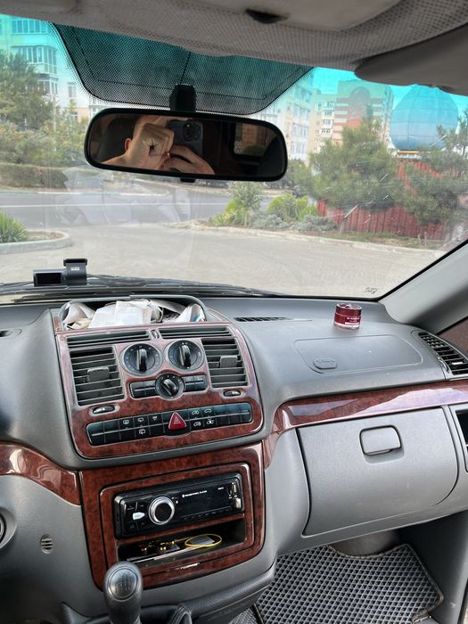 Merсеdes-Benz VITO 109 CDI 2005