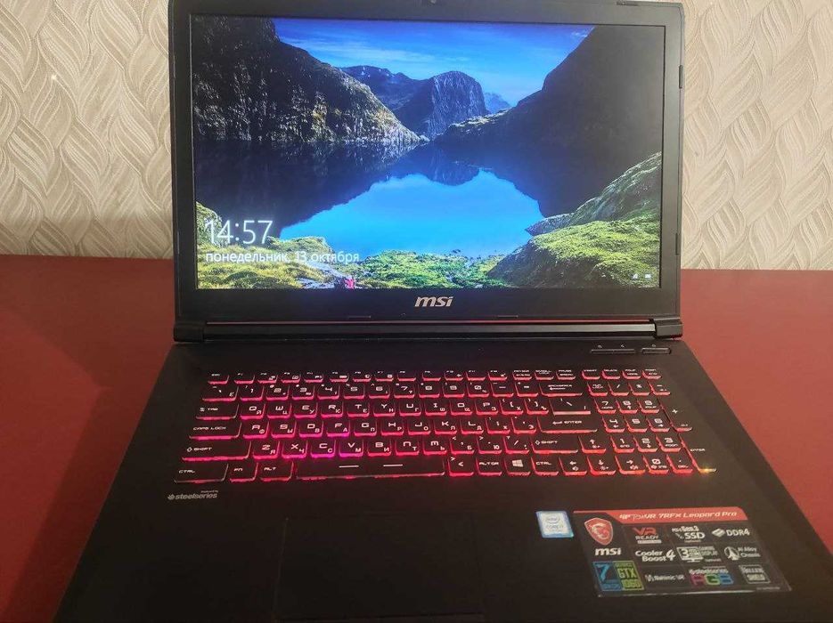 Ігровий ноутбук MSI -Leopard Pro