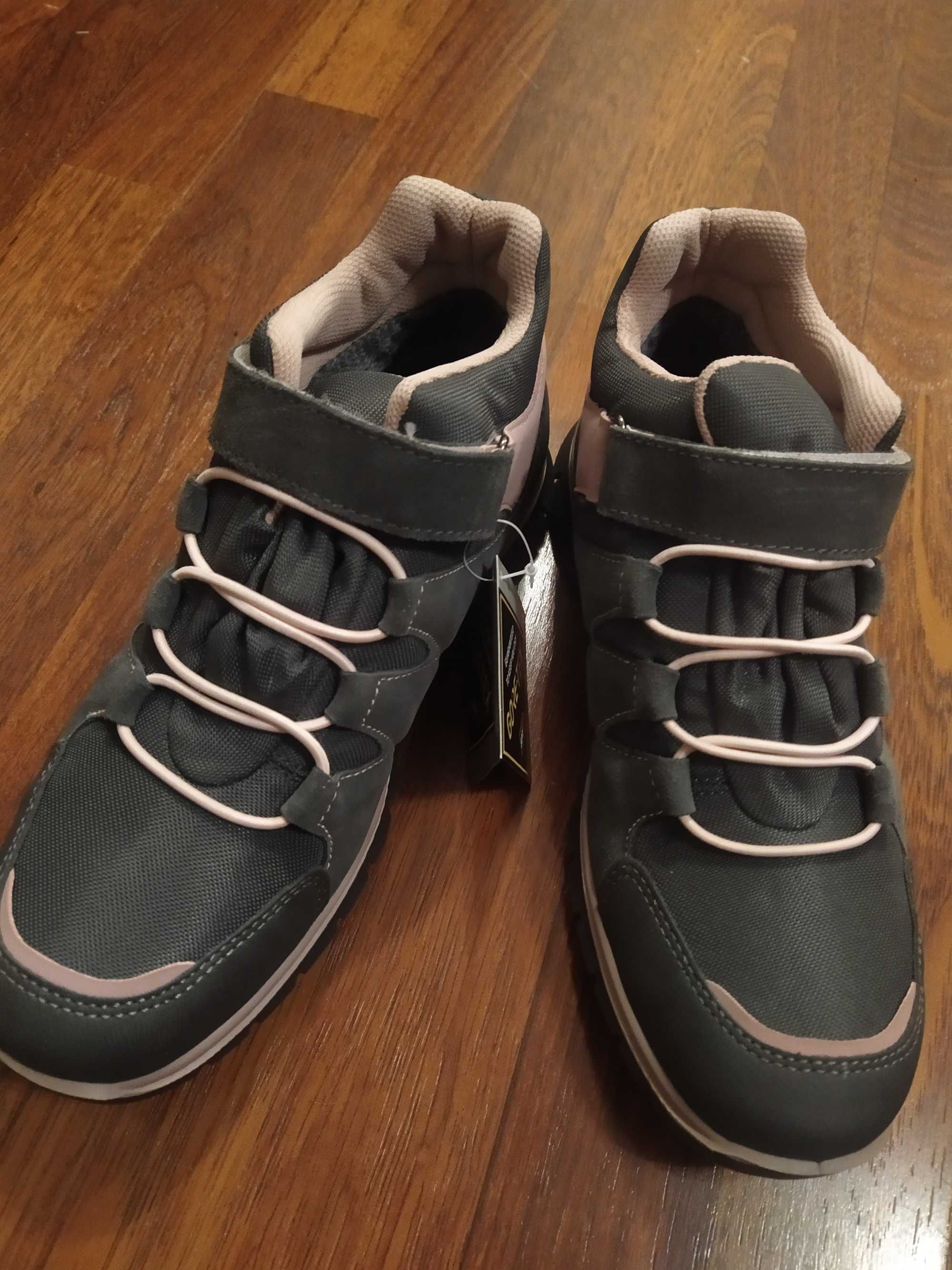 Buty Primigi nowe z metką r. 39