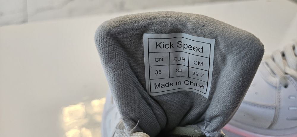 Ролики кросівки з підсвіткою