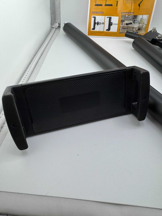 Stojak uchwyt na tablet wysoki 146cm