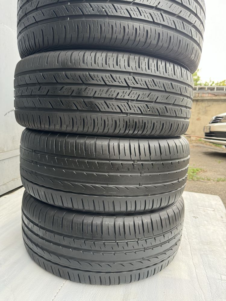 Резина 235/50R18 лето