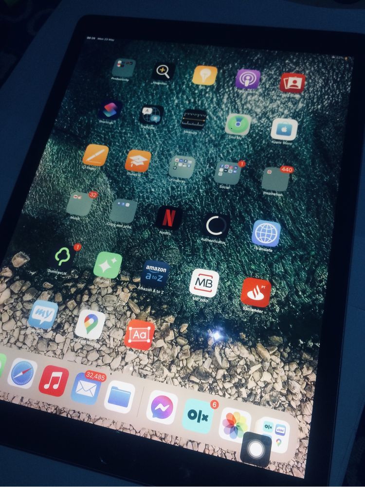 Apple iPad Pro 64GB 12.9” 2nd Generation
