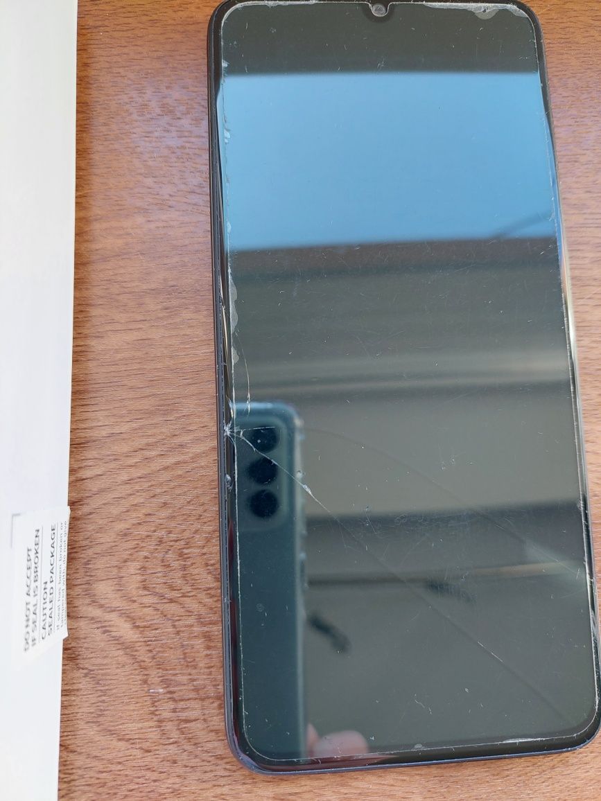 Samsung Galaxy A 70 pełen zestaw