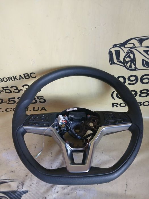 Руль Nissan Altima 2019