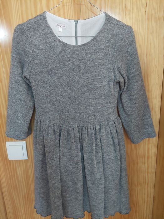 Vestido cinzento 10-11anos